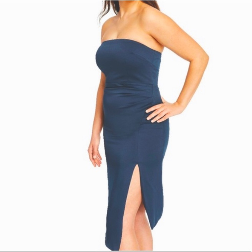 CUSHNIE STRAPLESS DRESS